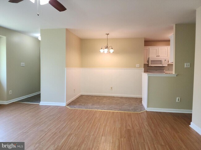 Building Photo - 804 Britton Pl