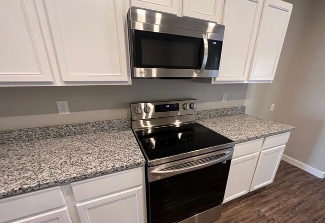 Building Photo - 3BR/2BA in Harvest, Frenship ISD District Available
