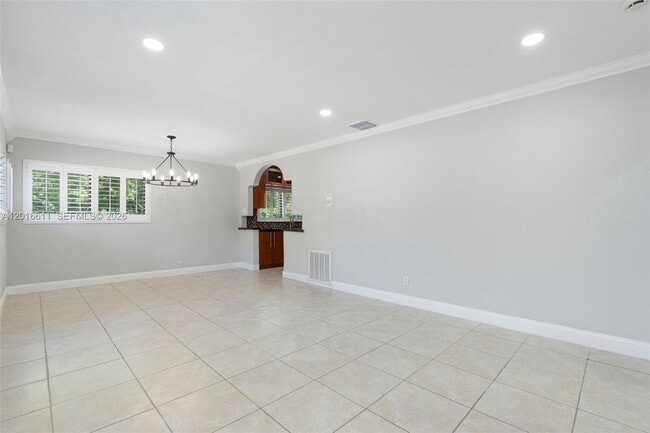 Foto del edificio - 1025 Sylvania Blvd