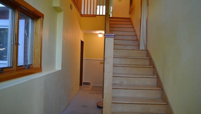 Foto del edificio - 7310 Friendship Ln