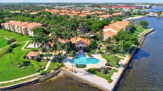 Foto del edificio - 103 Yacht Club Way