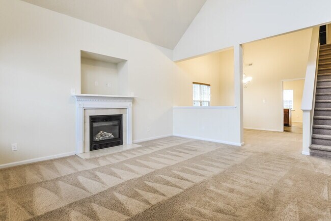 Foto del edificio - 1056 S Philwood Ct