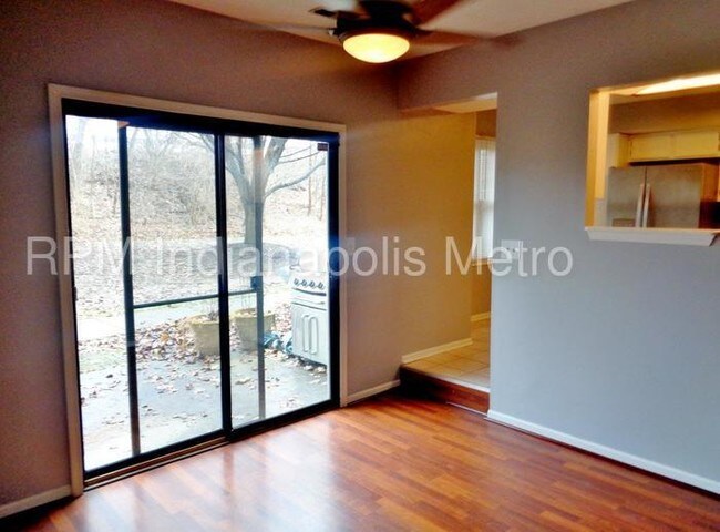Building Photo - 9511 Maple Way