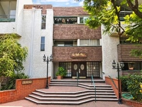 Building Photo - 360 S Euclid Ave