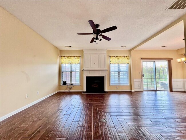 Building Photo - 3627 Gainesway Trace