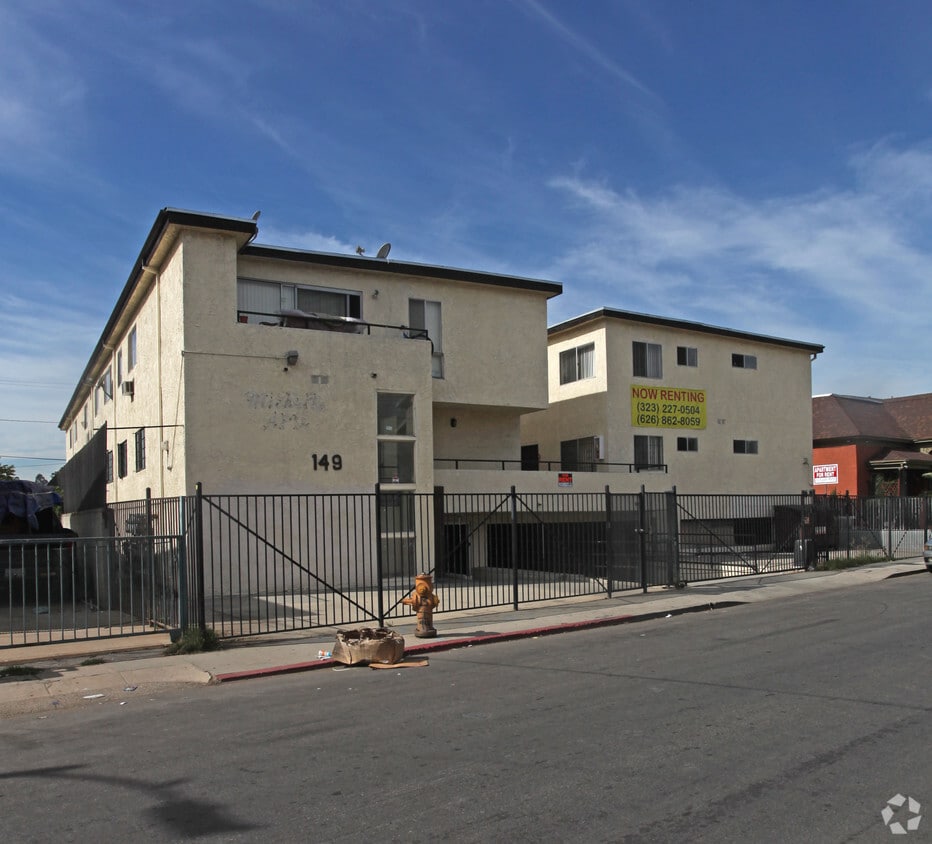 Building Photo - 149 N Avenue 25