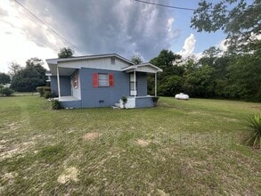 Building Photo - 1077 Williston Rd