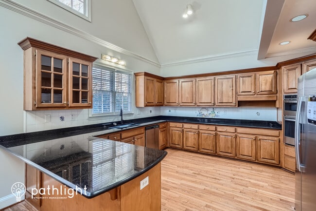 Building Photo - 1171 Lake Washington Drive, Lawrenceville,...