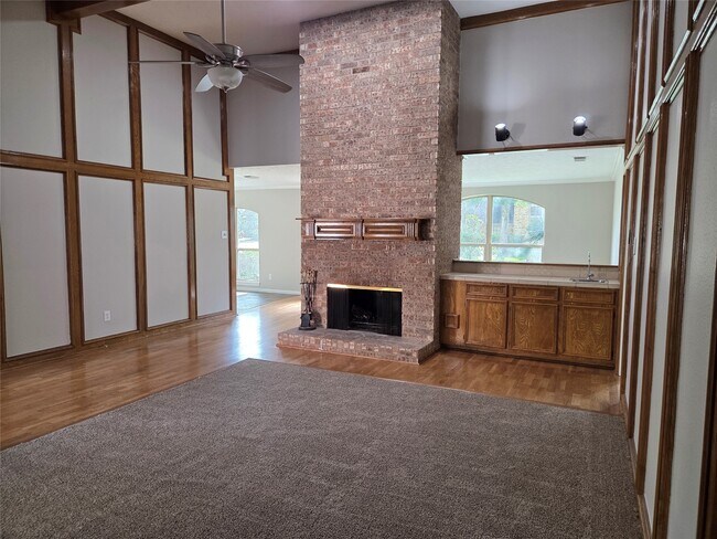 Foto del edificio - 8706 Chelsworth Dr