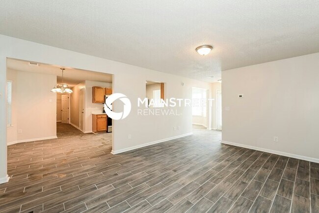 Foto del edificio - 4 Bedroom Pet-Friendly Home in Decatur, GA with Main Street Renewal