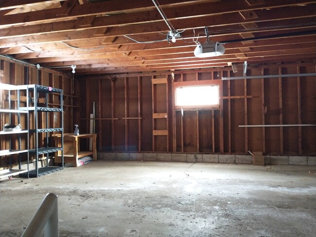 Building Photo - 2163 Randy Ave