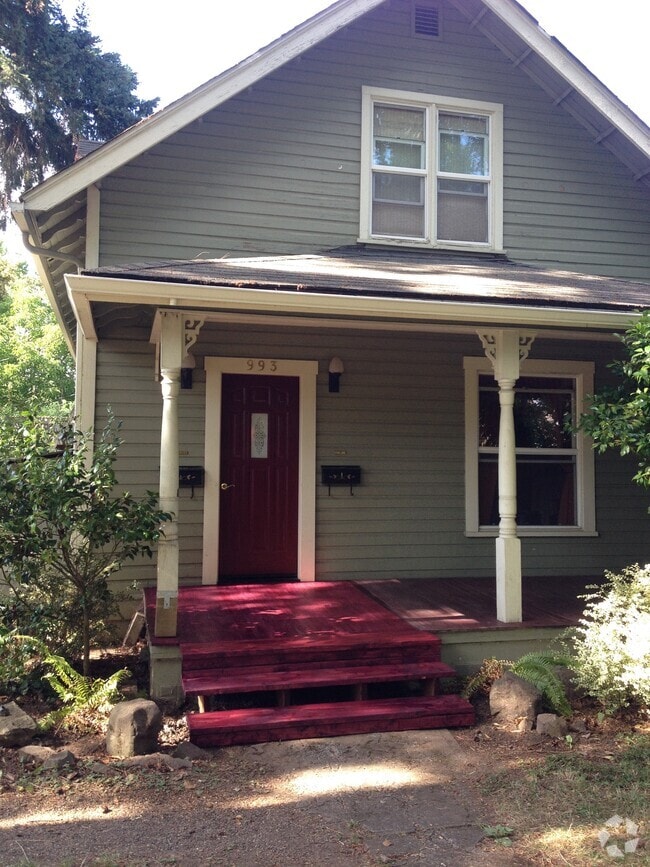 Building Photo - 993 W 4th Ave