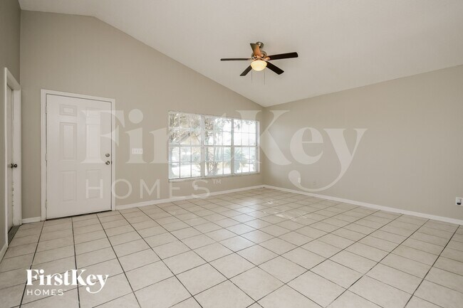 Building Photo - 3753 Dartford Dr