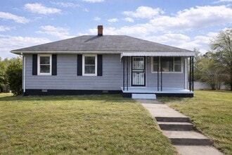 Building Photo - 1214 Gordon St