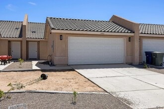 Building Photo - 3861 S Sol Dr