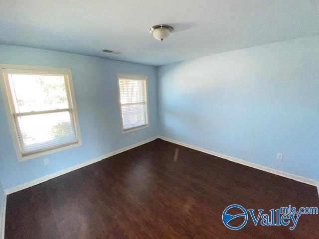 Building Photo - 2421 Bell Manor Dr SW