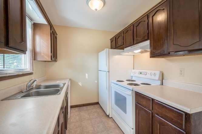Primary Photo - 4-Plex
