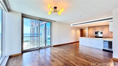 Building Photo - 1555 Kapiolani Blvd