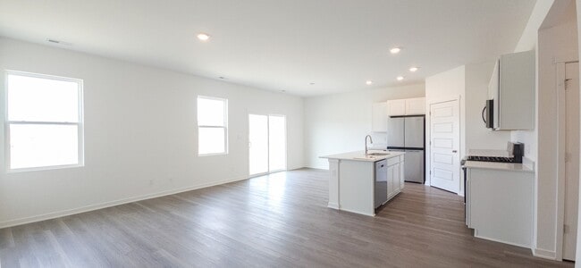 Building Photo - 4176 Viceroy St