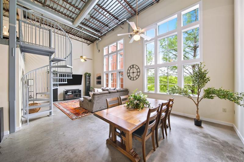 Foto principal - 572 Edgewood Ave SE