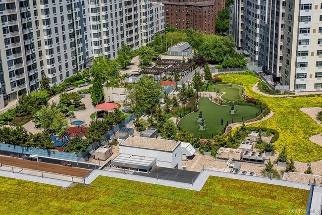 Building Photo - 40-28 College Point Blvd