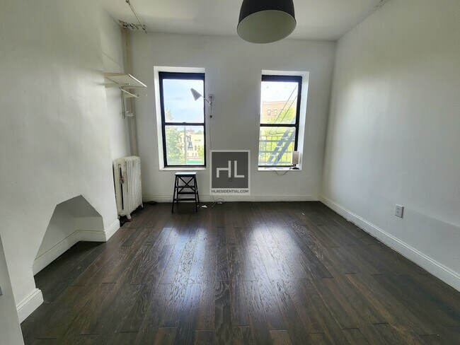 Foto del edificio - FLATBUSH AVENUE