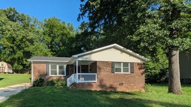Building Photo - 1755 Camden Rd