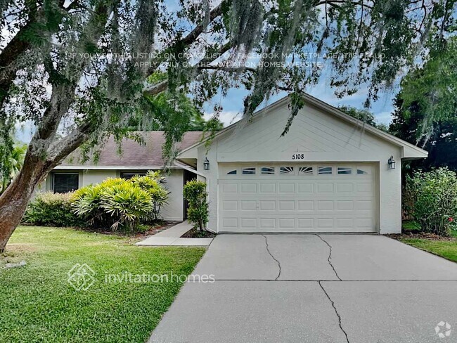 Building Photo - 5108 Pennsbury Dr