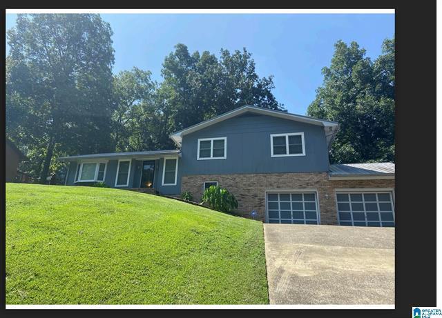 Primary Photo - 1620 Mountain Oak Dr