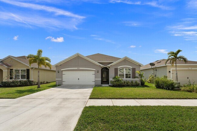 Building Photo - 10850 Pacini Wy