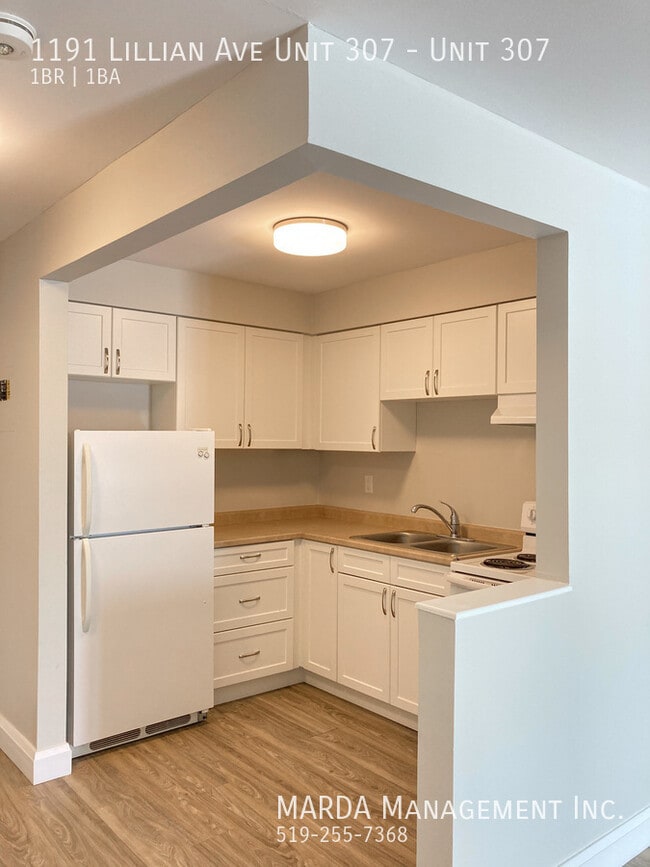 Building Photo - MODERN 1-BEDROOM, 1-BATH 2ND FLOOR UNIT FU...