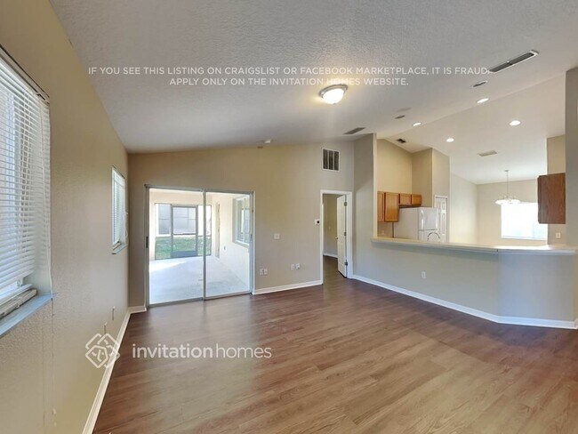 Building Photo - 312 Hillcrest Dr