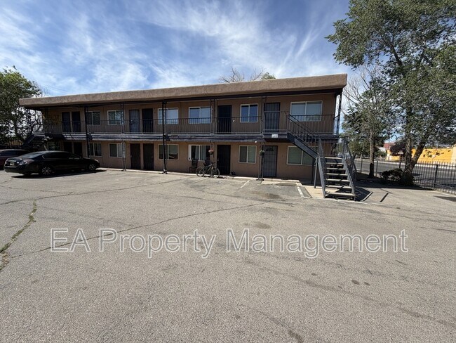 Foto del edificio - 433 Louisiana Blvd SE