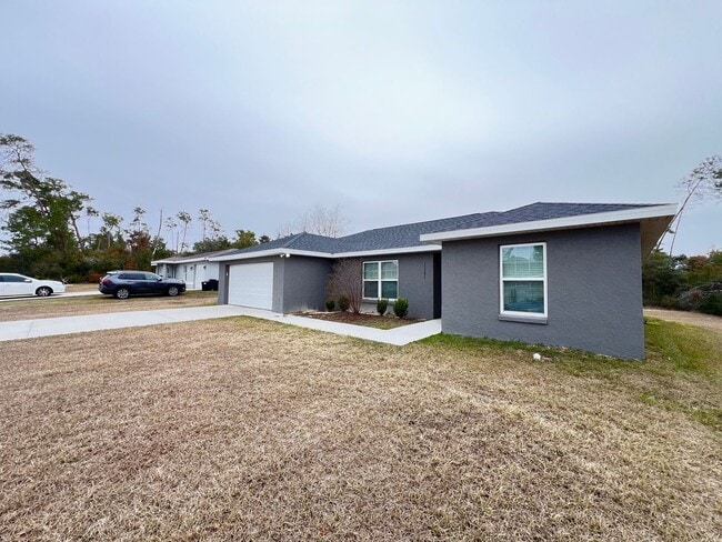 Building Photo - Incredible 3 Bedroom, 2 Bathroom Home in t...