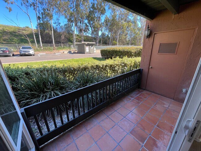 Building Photo - 17131 W Bernardo Dr