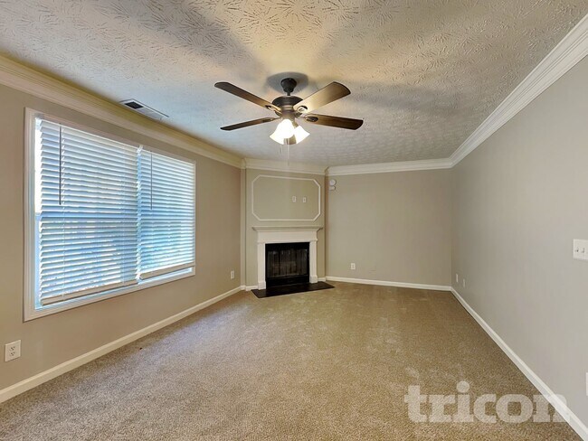 Foto del edificio - 2384 Tolliver Hills Ln