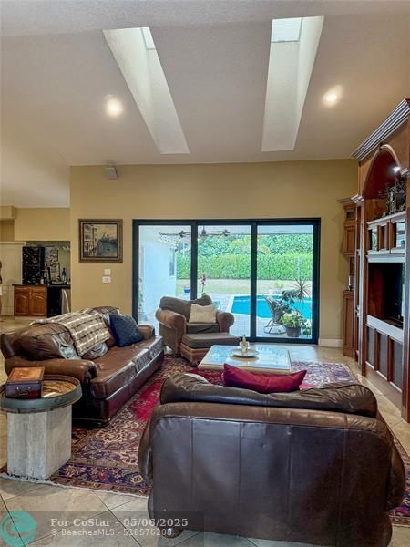 Foto del edificio - 3951 NW 27th Terrace
