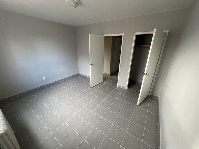 Building Photo - 325 Melvin Ave