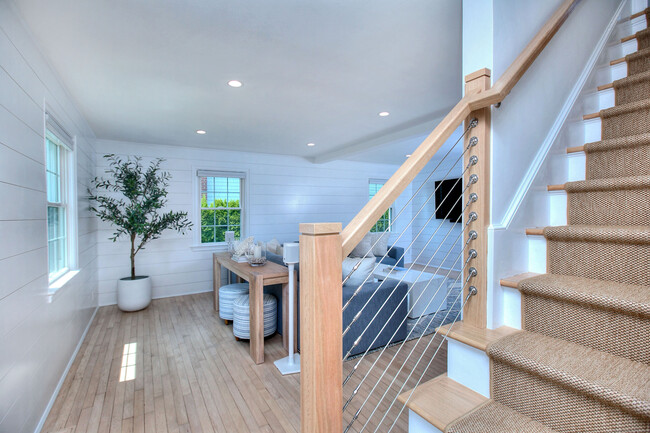 Foto del edificio - 537 Penfield Rd