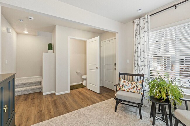 Foto del edificio - 9440 Oro City Loop