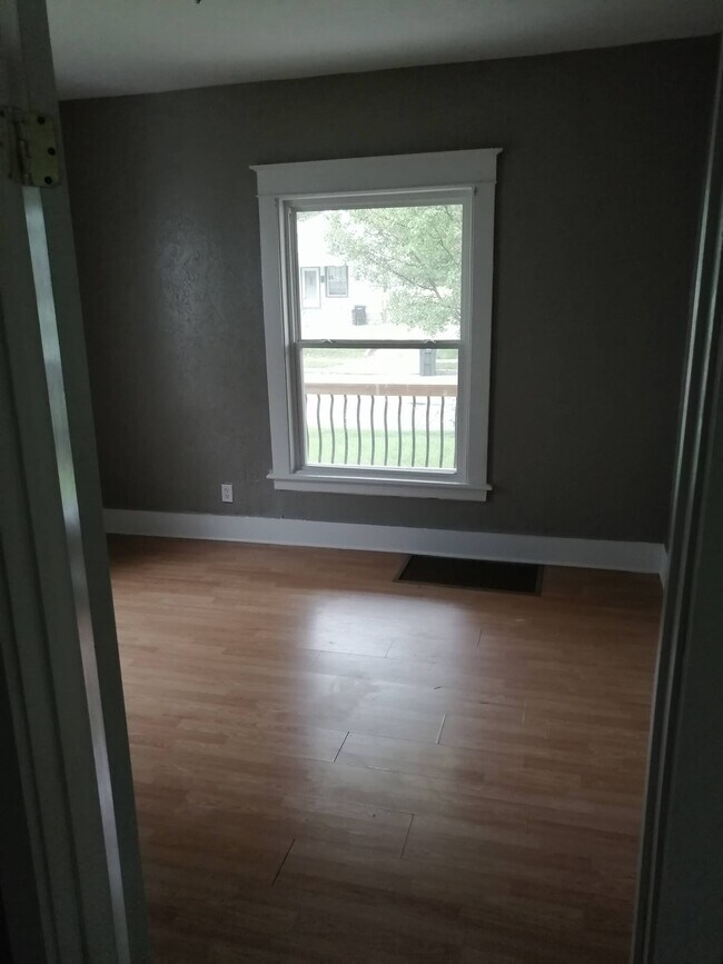 Foto del edificio - 634 E Indiana Ave