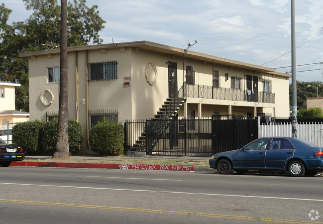Building Photo - 8100 Avalon Blvd