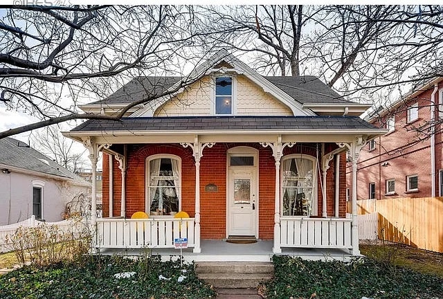 Photo - 1618 Spruce St House