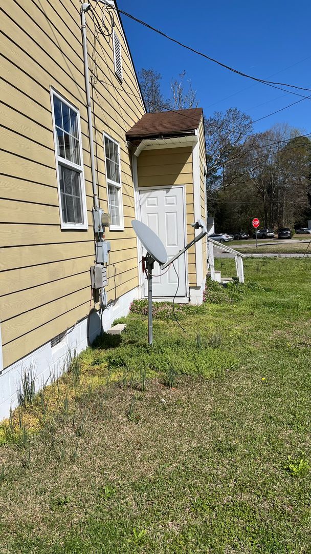 Foto del edificio - 504 Dixon St