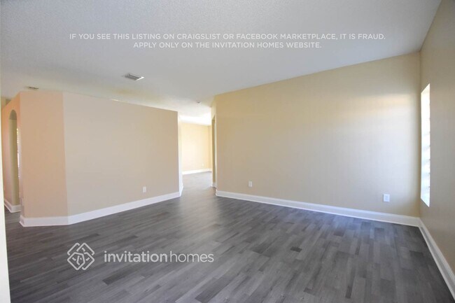 Foto del edificio - 17150 NW 11th St