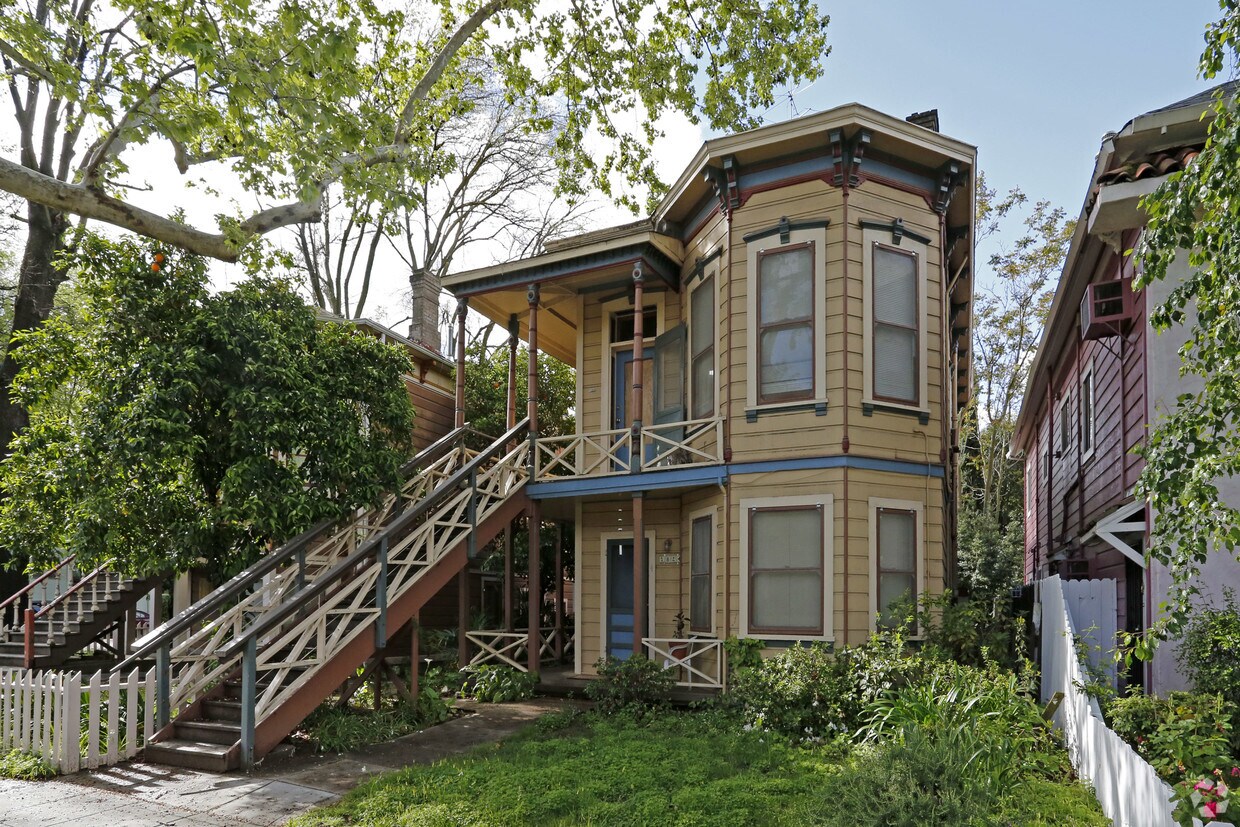 Primary Photo - 1824 F St