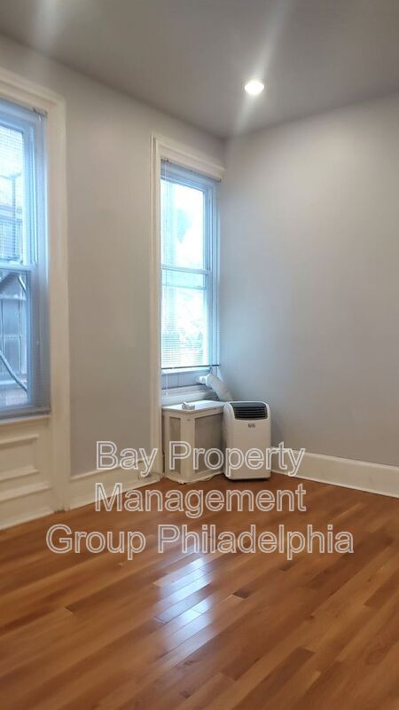 Foto del edificio - 1028 Spruce St