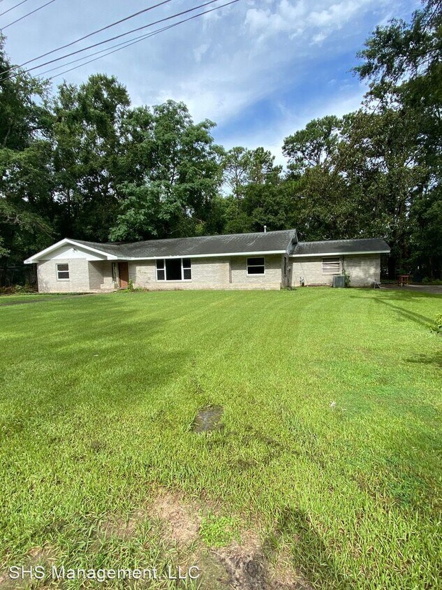 Foto principal - 4 br, 3 bath House - 230 Westminster Drive A
