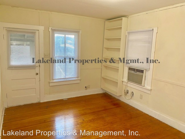 Foto del edificio - 716 Success Ave