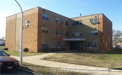 Primary Photo - 8750 S Dauphin Ave
